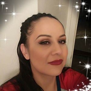 Meet your Posher, Mayanin